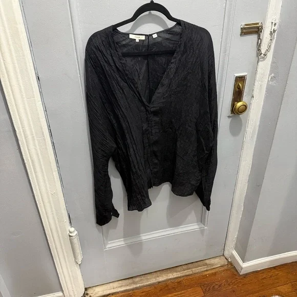 Vince Black Textured V-Neck Long Sleeve Jumpsuit - Picture 5 of 9